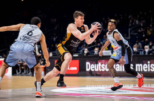 转会动作 转会动作