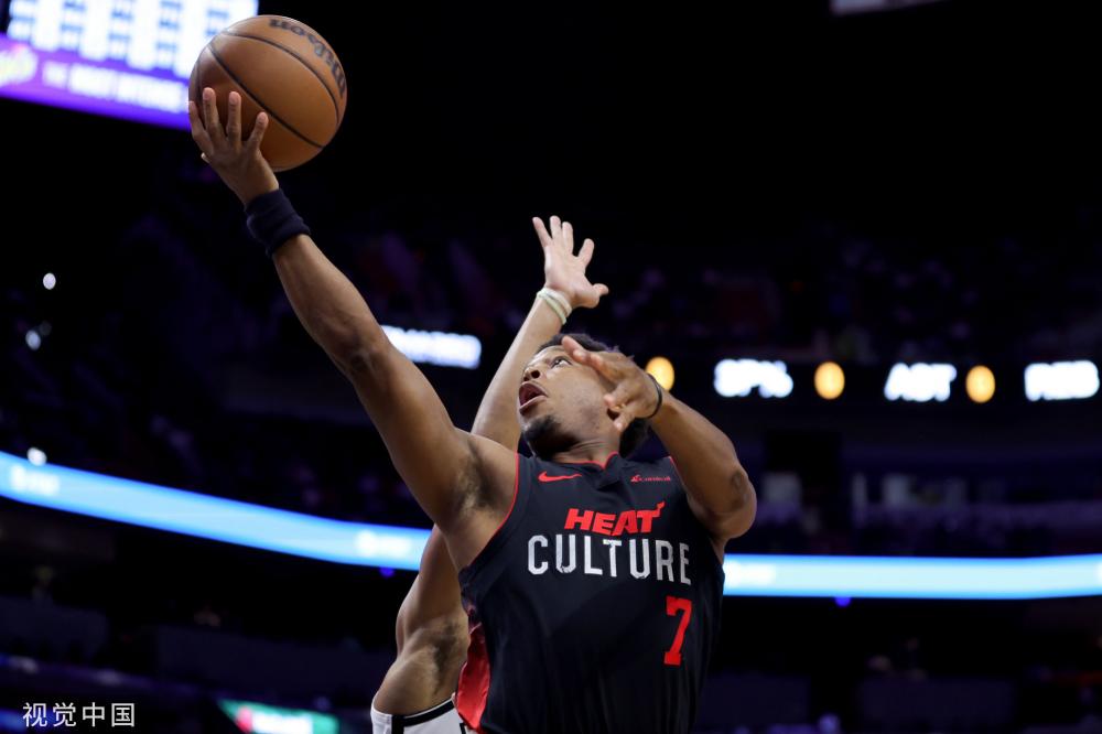 的角色与评 的角色与评