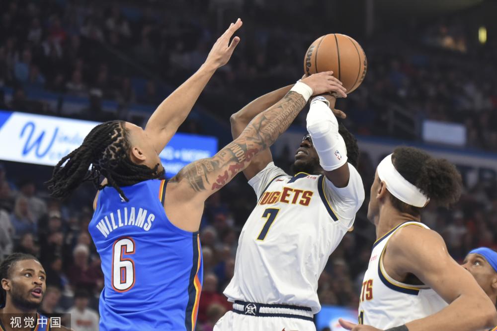 球队的板凳 球队的板凳