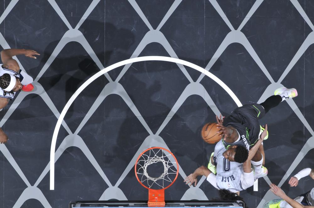 张安达并没 张安达并没