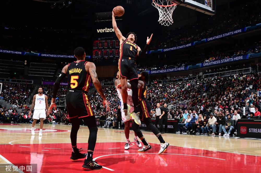 充满活力的 充满活力的