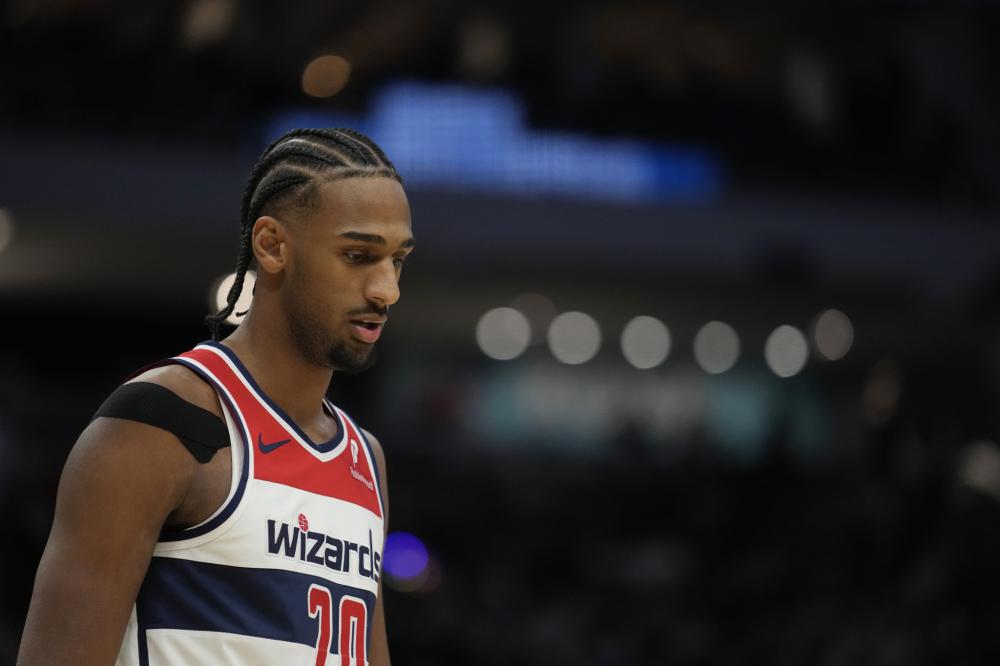 他从不掩饰 他从不掩饰